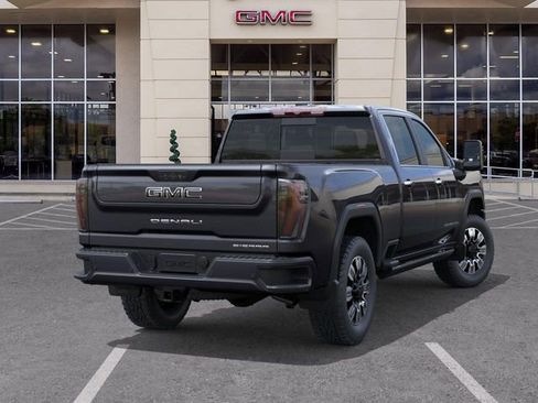 New 2026 GMC Sierra 2500 Denali AWD/4WD image 4