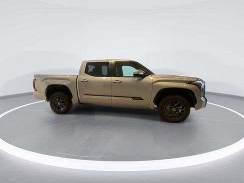 Used 2024 Toyota Tundra Platinum AWD/4WD image 9