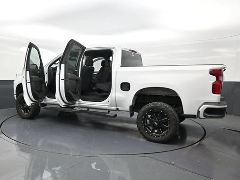 Used 2020 Chevrolet Silverado 1500 Custom w/ Custom Value Package RWD image 31