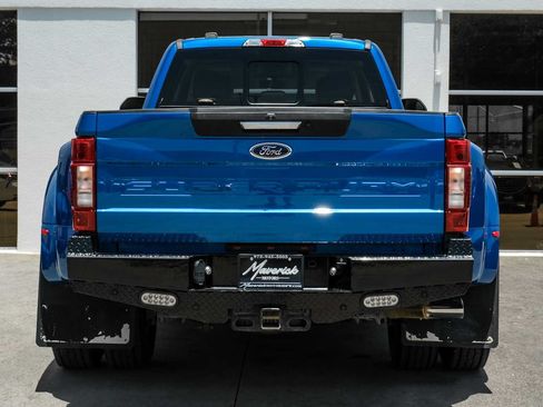 Used 2020 Ford F350 Lariat w/ Chrome Package AWD/4WD image 9