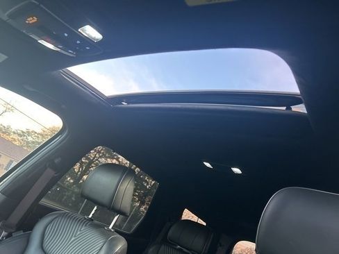 Used 2024 Hyundai Palisade Calligraphy image 18