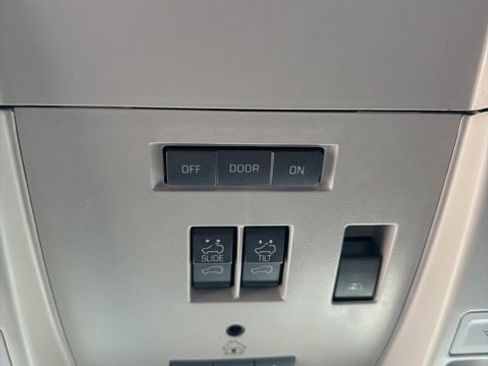 Used 2016 Chevrolet Silverado 1500 LTZ Z71 w/ LTZ Plus Package image 21