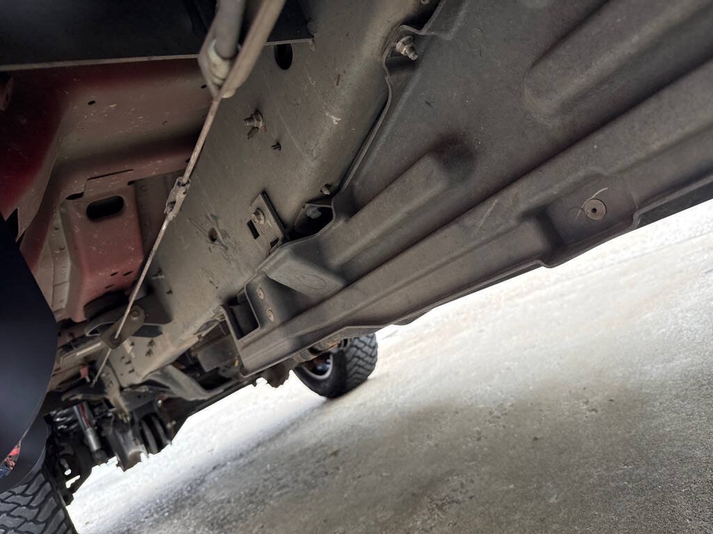 Used 2016 Ford F250 XL w/ Power Equipment Group AWD/4WD image 27