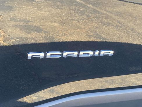 Used 2022 GMC Acadia SLE w/ Driver Convenience Package image 24