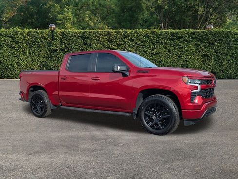 Used 2025 Chevrolet Silverado 1500 RST w/ Dark Appearance Package image 2