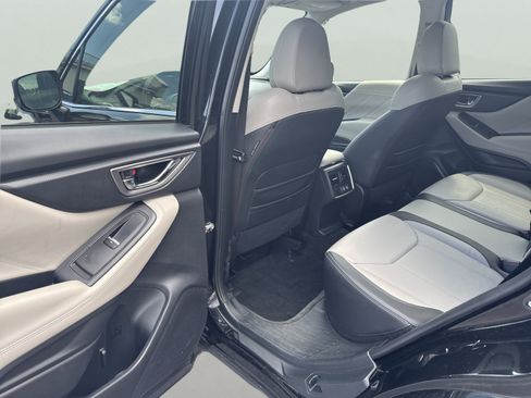 Used 2020 Subaru Forester Limited AWD/4WD image 19