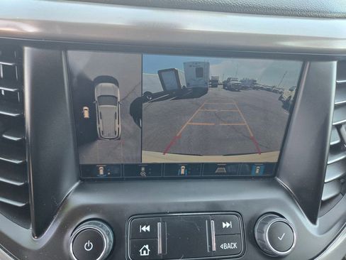 Used 2023 GMC Acadia AT4 w/ Technology Package AWD/4WD image 17