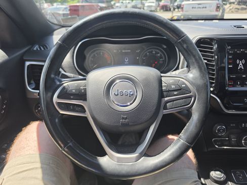 Used 2019 Jeep Cherokee High Altitude AWD/4WD image 17