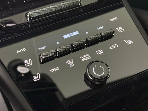 New 2026 Porsche Cayenne GTS image 30