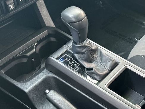 Certified 2023 Toyota Tacoma TRD Off-Road w/ Technology Package image 27