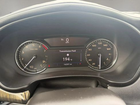 Used 2019 Cadillac XT4 Premium Luxury FWD image 10