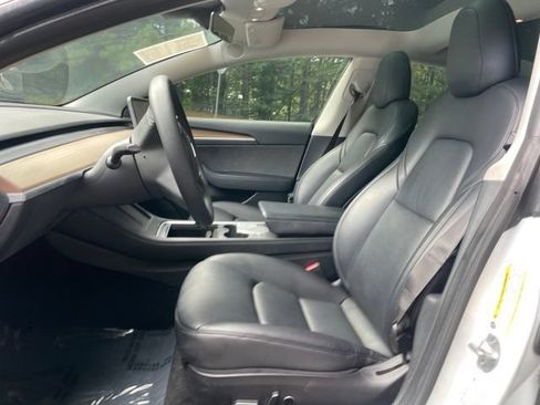 Used 2022 Tesla Model 3 Long Range AWD/4WD image 14