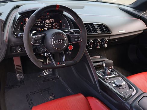 Used 2021 Audi R8 V10 RWD image 13