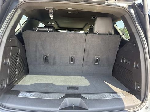 Used 2024 GMC Yukon Denali RWD image 15