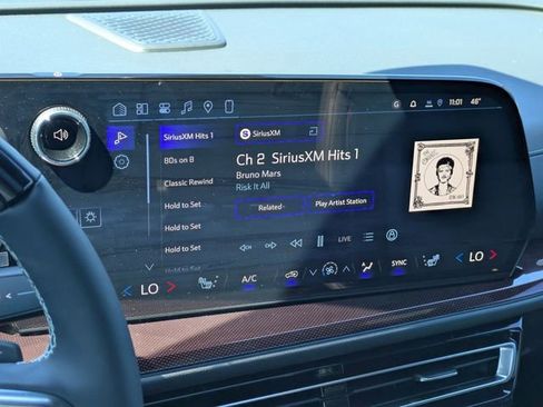 New 2026 Chevrolet Traverse Z71 image 18