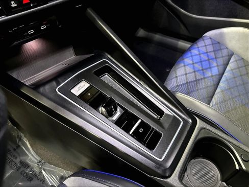 Used 2025 Volkswagen Golf R Black Edition AWD/4WD image 18