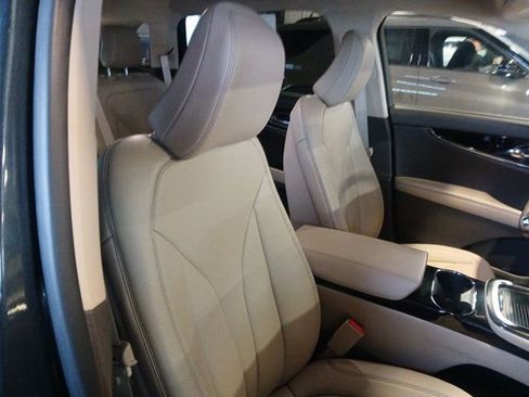 Used 2023 Lincoln Nautilus Standard image 57