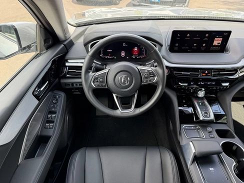 Used 2024 Acura MDX SH-AWD image 2