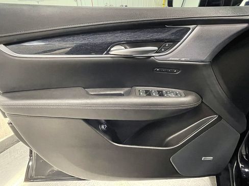Used 2023 Cadillac XT5 Premium Luxury AWD/4WD image 21