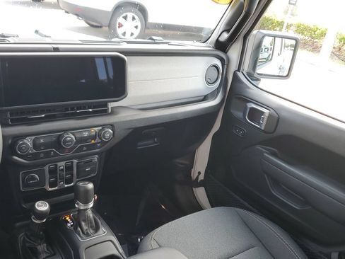 Used 2026 Jeep Wrangler Unlimited Sport AWD/4WD image 20