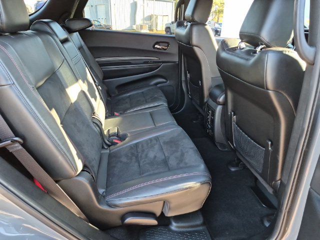 Used 2022 Dodge Durango R/T w/ Blacktop Package AWD/4WD image 39