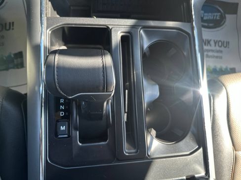 Used 2025 Ford F150 Lariat w/ Equipment Group 501A Mid AWD/4WD image 23