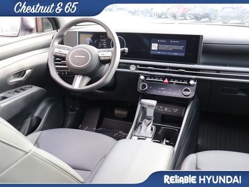 Certified 2026 Hyundai Santa Cruz SEL AWD/4WD image 13