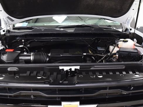 Used 2025 Chevrolet Silverado 2500 W/T w/ WT Convenience Package image 24