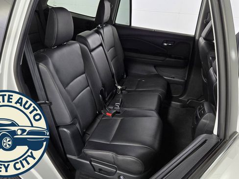 Used 2022 Honda Pilot EX-L image 36
