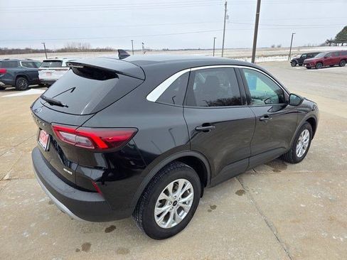 Used 2024 Ford Escape Active AWD/4WD image 8