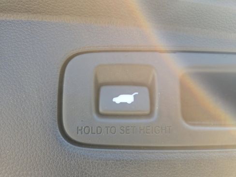 Certified 2023 Honda CR-V EX-L image 20