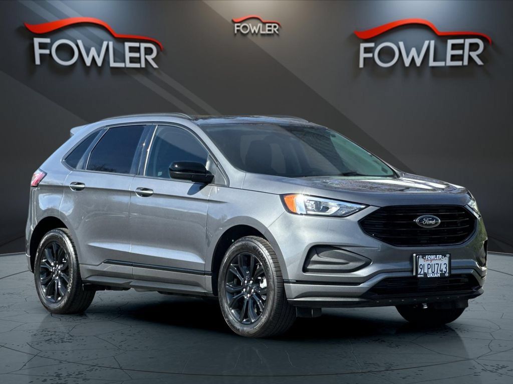 Used 2024 Ford Edge SE w/ Black Appearance Package AWD/4WD image 6