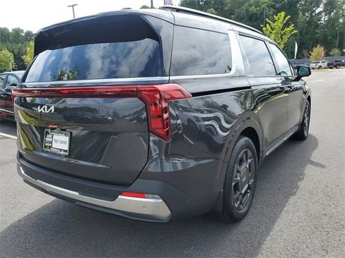 New 2026 Kia Carnival SX image 4