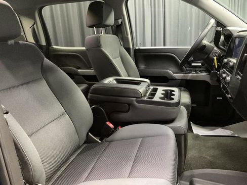 Used 2018 Chevrolet Silverado 1500 LT w/ All Star Edition image 13