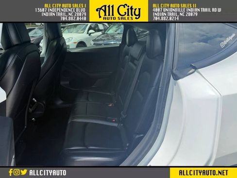Used 2021 Tesla Model Y Long Range AWD/4WD image 14