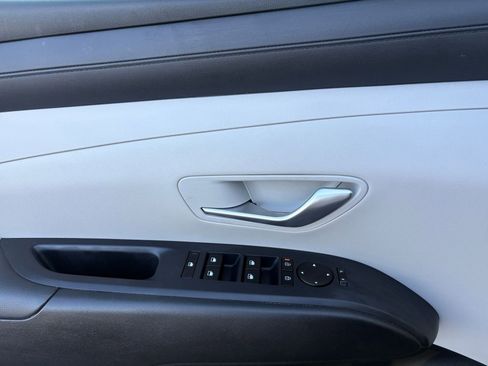Used 2025 Hyundai Tucson SEL image 18