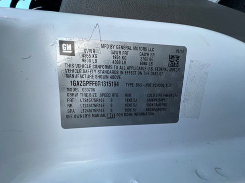 Used 2016 Chevrolet Express 3500 LT w/ LT Preferred Equipment Group image 30