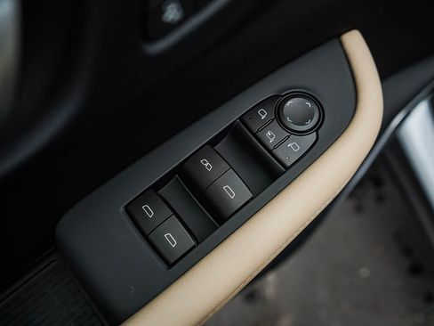 New 2026 Buick Enclave Preferred w/ Power Package image 19