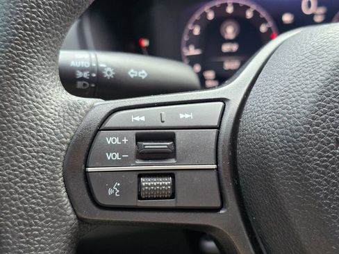 Certified 2023 Honda Accord EX image 24