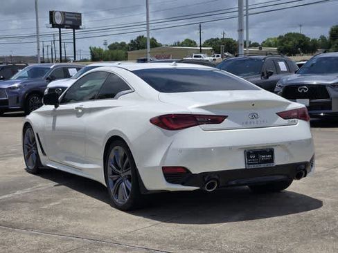 Used 2022 INFINITI Q60 Red Sport 400 w/ Proactive Package RWD image 4