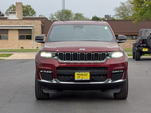 Used 2024 Jeep Grand Cherokee L Limited AWD/4WD image 2