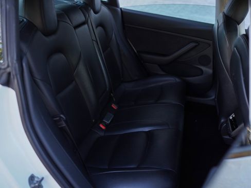 Used 2023 Tesla Model 3 Standard Range image 26