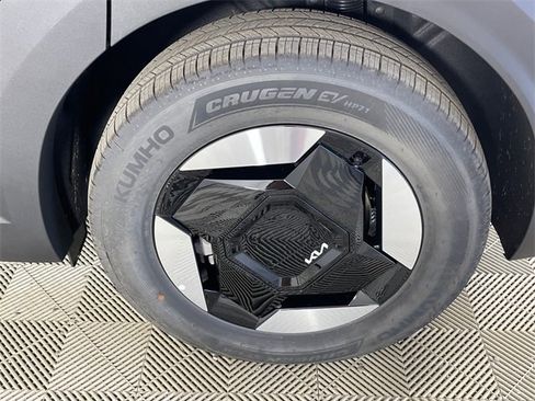 New 2026 Kia EV9 Light image 20