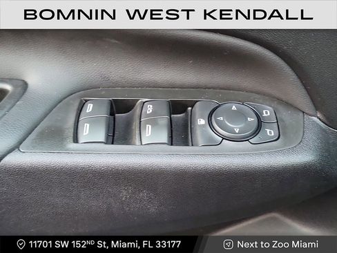 Used 2024 Chevrolet Equinox LT image 28