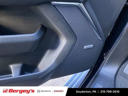 New 2026 GMC Yukon XL Denali w/ Sun & Power Step Package image 27