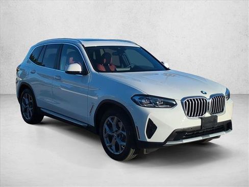 Used 2024 BMW X3 xDrive30i w/ Convenience Package w/ZPA AWD/4WD image 3
