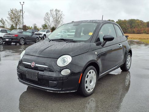 Used 2015 FIAT 500 Pop image 3