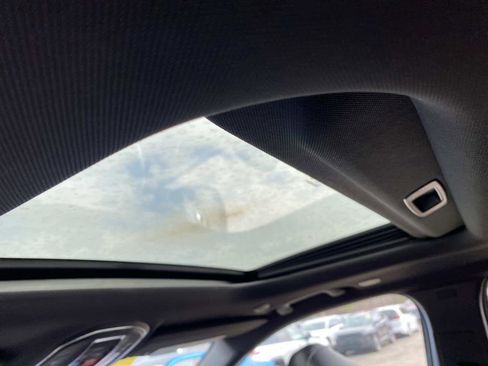 New 2026 Jeep Grand Cherokee Altitude image 7