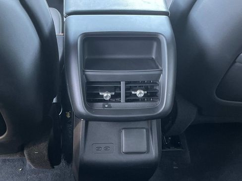Used 2024 Cadillac Lyriq Sport RWD image 18