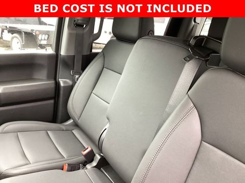 New 2025 GMC Sierra 3500 Pro w/ Convenience Package image 26